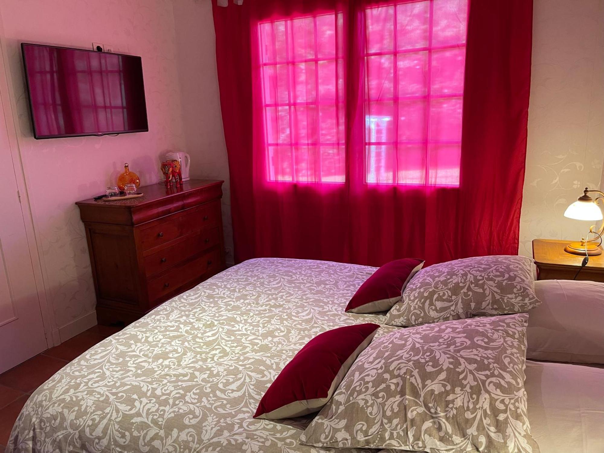 Bed and Breakfast La Belle Chaumière Bretagne-de-Marsan Esterno foto