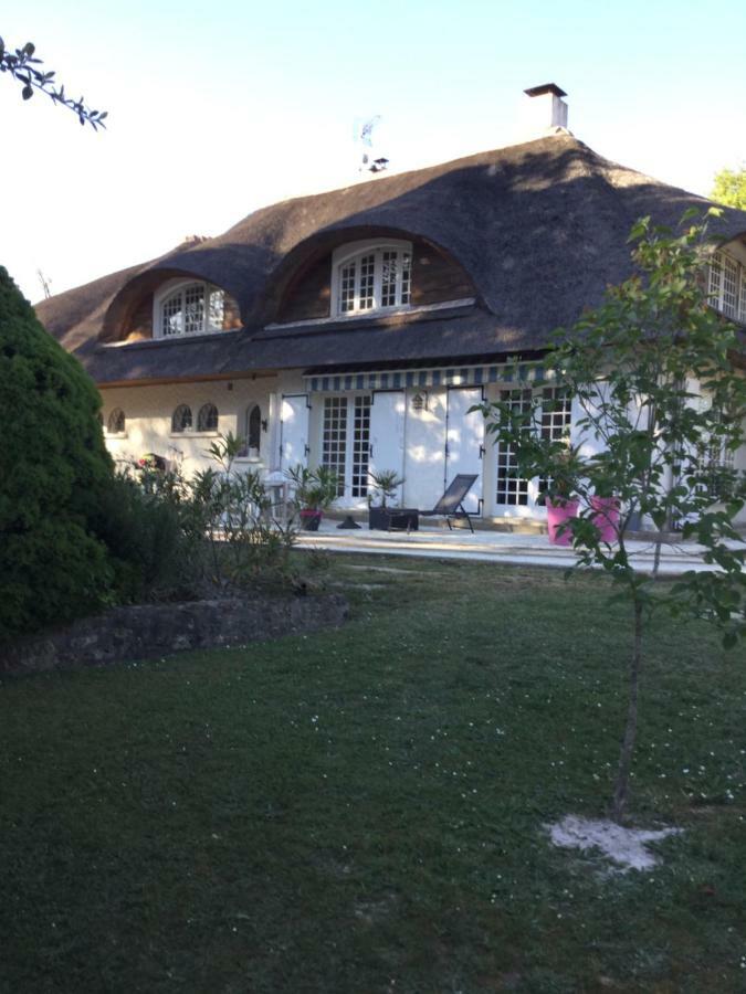 Bed and Breakfast La Belle Chaumière Bretagne-de-Marsan Esterno foto