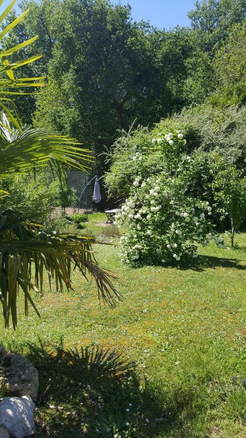 Bed and Breakfast La Belle Chaumière Bretagne-de-Marsan Esterno foto